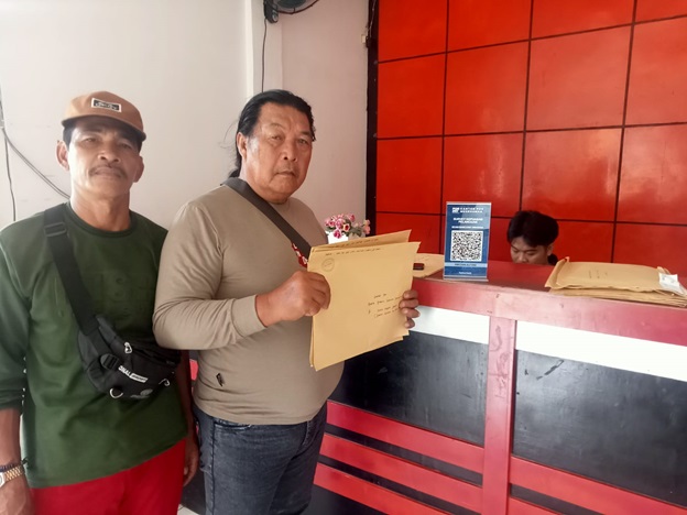 283256a2-4f68-4596-af7d-53e8e5260952